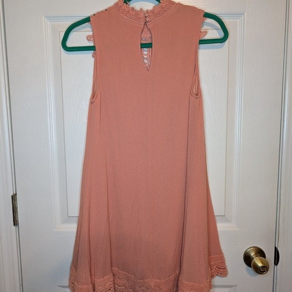 Altar'd State Dress Women's Size Small Peach Lace Crochet Lined - Picture 3 of 8